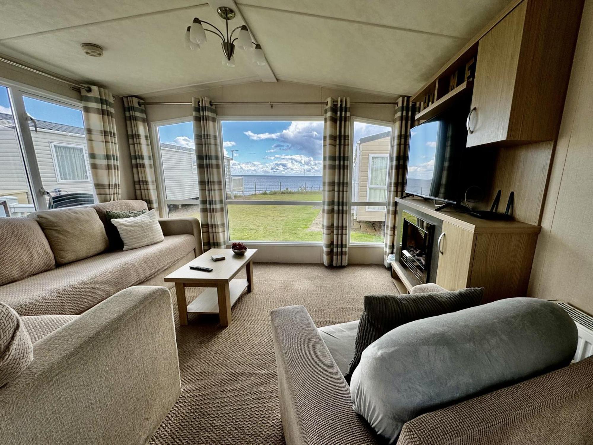 New Sea View Platinum Caravan With Huge Decking Newcastle upon Tyne Zewnętrze zdjęcie