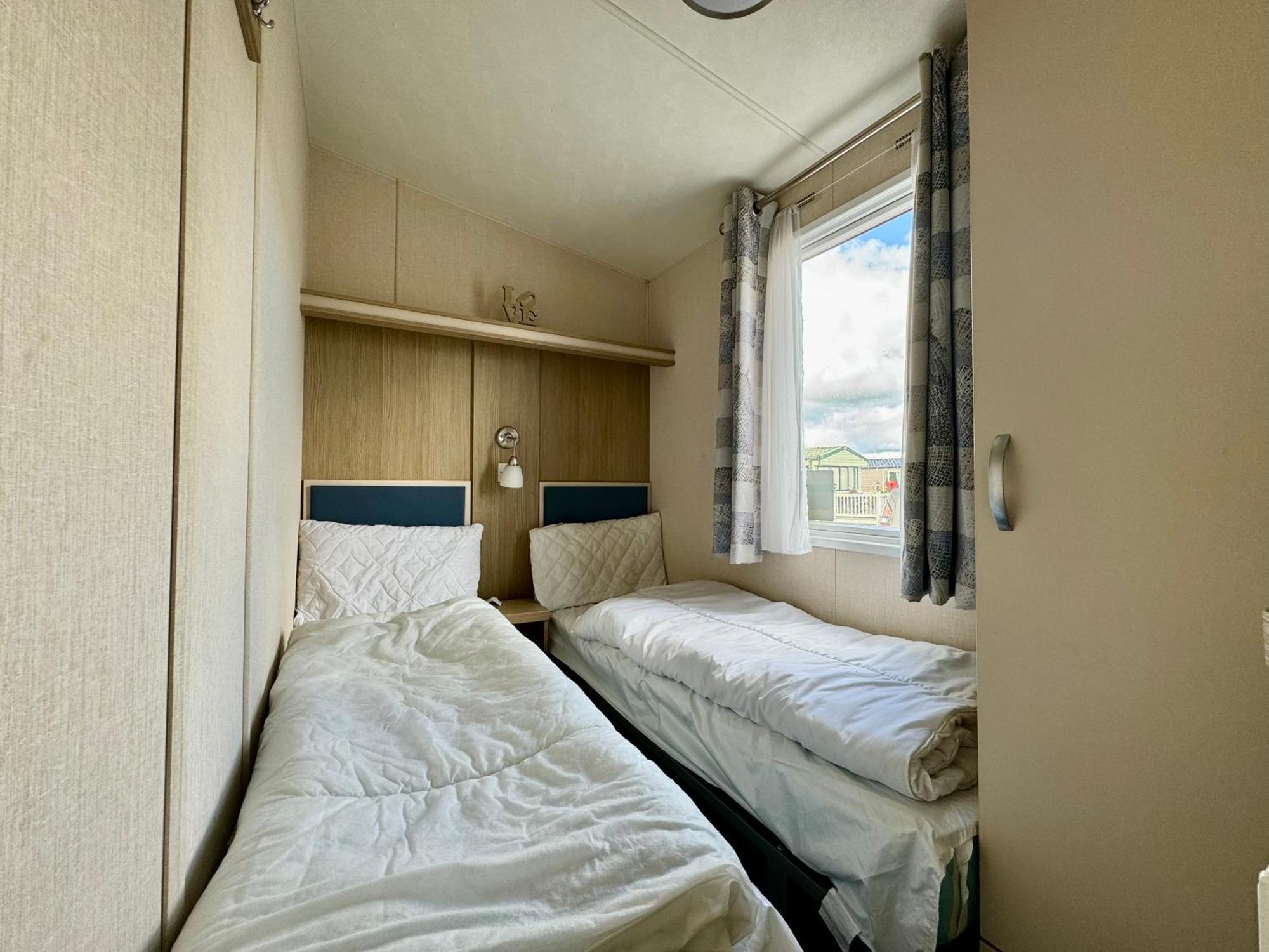 New Sea View Platinum Caravan With Huge Decking Newcastle upon Tyne Zewnętrze zdjęcie